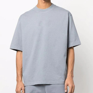 Camiseta Oversize Unisex de Algodón 100% de Alto Gramaje con Hombros Caídos, Lisa y de Alta Calidad, Fabricante de Camisetas - Product Image 1