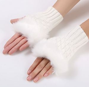 Wholesale Women Winter Plush Faux <b>Fur</b> Knitted <b>Gloves</b> Keep Warm Fashionable Short Mitten for Ladies - Product Image 2