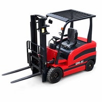 Chariot élévateur pour le chargement de palettes en usine et le déplacement de matériaux