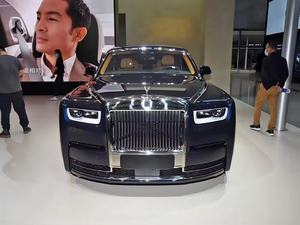 สำหรับ <span class=keywords><strong>Rolls</strong></span> <span class=keywords><strong>Royce</strong></span> <span class=keywords><strong>Phantom</strong></span> รุ่นที่ 6 อัปเกรดเป็นรุ่นที่ 9 ชุดแต่งตัวถัง PP คุณภาพระดับ OEM พร้อมไฟหน้า LED ราคาโรงงาน - Product Image 5