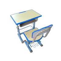 Bureau d'étude individuel moderne et durable en bois avec chaise à dossier pour l'école, le salon ou la chambre