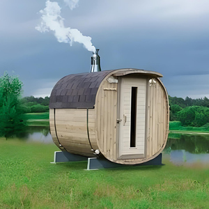 Cabine de sauna traditionnelle carrée en bois pour l'extérieur, idéale pour une expérience de relaxation en jardin privé. - Product Image 5