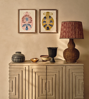 Buffet moderne en bois massif gris clair à 4 portes avec motif en relief, armoire de rangement pour salon et salle à manger