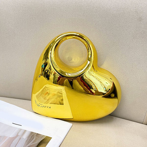 Woman Loving Heart Acrylic <strong>Clutch</strong> Purse Luxury Hollow Evening Dress Handbags Handle Gold Silver <strong>Peach</strong> Heart Chain Shoulder <strong>Bag</strong> - Product Image 6