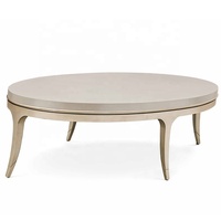 Mobilier de salon élégant et classique, cadre en bois doré, jambe fine à la main, table basse de style italien pour le thé central, petites tables d'appoint