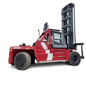 Montacargas Usado Kalmar DCP de Combustión Interna 4X4 con Motor Diésel Volvo, Mástil de Tres Etapas y Neumáticos - Product Image 1