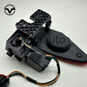 Nouvelle couverture de port de charge côté gauche version US OE 1038548-00-I 1038557-00-C 1042766-00-J 1042766-96-H compatible avec les modèles S/<span class=keywords><strong>X</strong></span> NACS - Product Image 3