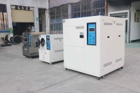 Chambre d'essai de choc thermique programmable de 49 L pour matériaux électroniques