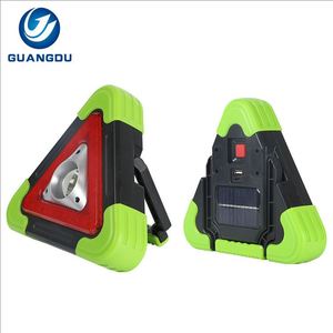 Triángulo de advertencia Emergencia al aire libre Portátil Recargable 10w 30W Luz de advertencia LED solar - Product Image 2
