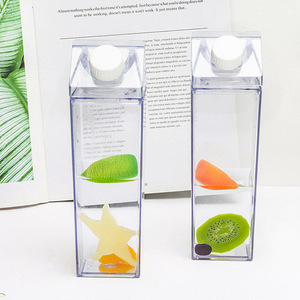 MAYSURE Bouteilles d'eau carrées en plastique sans BPA de 500ml 1L réutilisable en acrylique, mignon carton de lait, gobelet en plastique transparent personnalisé avec couvercle - Product Image 3