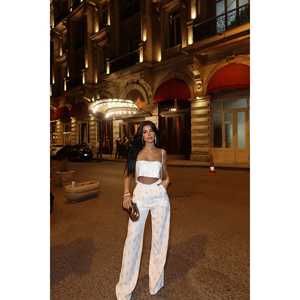 Pantalones Casuales de Cintura Alta Blancos para Mujer, Transpirables, con Detalle de Piedras, Estilo Cargo, con Corte de Campana y Cintura Media - Product Image 3