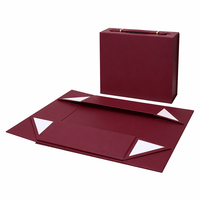 Boîte cadeau élégante pliable magnétique avec poignée en PU, boîte rigide personnalisée multicolore pour cadeaux de vacances et emballage de vêtements