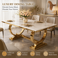 Table à manger de luxe avec surface en marbre, base sculpturale dorée, table rectangulaire avec 4 chaises, salle à manger, salon, maison