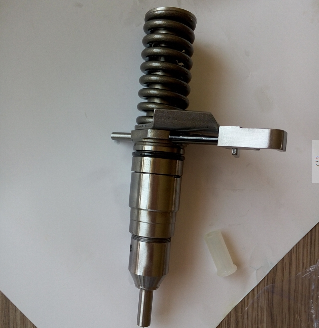 diesel injector 1278222 injector nozzle 127-8222  0R8461 Injector for CAT 3114 3116 engine For 950F 950F II 960F Excavator 325