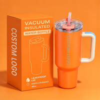 Gobelet isotherme de voyage en acier inoxydable 40 oz OEM/ODM avec poignée, logo personnalisable au laser, couvercle rabattable anti-fuite, pour extérieur et support de voiture