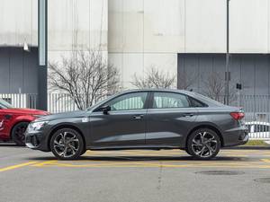 <span class=keywords><strong>Audi</strong></span> <span class=keywords><strong>A3</strong></span> Modèle <span class=keywords><strong>2022</strong></span> A3L <span class=keywords><strong>Limousine</strong></span> 35 TFSI Édition Sport Fashion Voiture la plus vendue Transmission automatique Sièges en cuir - Product Image 4