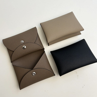 Dompet Kartu Kulit Vegan Lembut Mewah dengan Kancing Kustom, Tempat Kartu Identitas, Kantong untuk Wanita, Dompet Lipat Dua untuk Uang Tunai dan Koin, Tempat Kartu
