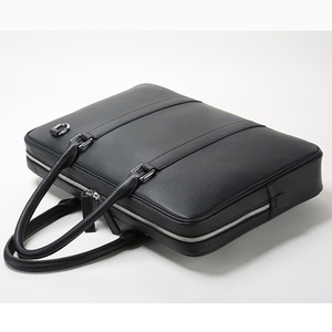 Trend 2022 <strong>Italian</strong> <strong>Leather</strong> Whole Sale China Factories New Model Luxury Genuine <strong>Leather</strong> Man <strong>Bags</strong> for Men