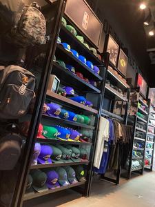 Exhibidores de Gorras de Béisbol Personalizados para Tiendas Minoristas, Modelo Mingtang Hat - Product Image 4