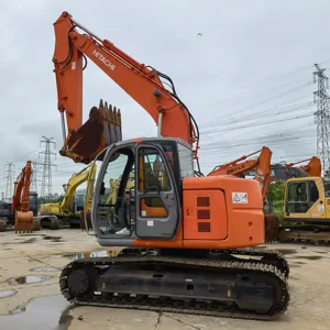 Excavatrice sur chenilles d'occasion Hitachi ZX135US de 13,5 tonnes, modèle ZX135US ZX55, hydraulique avec composants moteur et pompe essentiels - Product Image 3