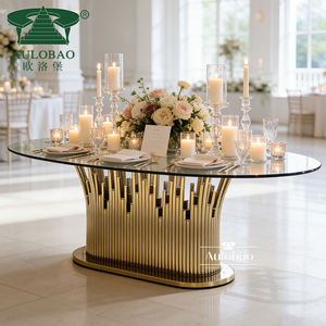 Tables et chaises de salle à manger modernes de luxe avec plateau en verre et pieds en laiton doré pour hôtel et usage domestique - Product Image 2