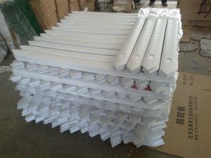 Poste Delimitador de Seguridad Vial Reflectante de PVC Blanco de Altura Personalizada para Advertencia en Carreteras - Product Image 5