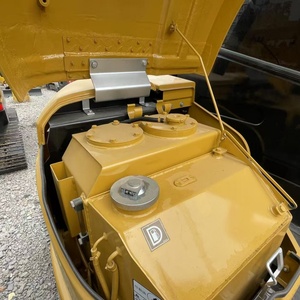 Mini-excavatrice sur chenilles hydraulique d'occasion CAT 304CR, également disponible : CAT 303, 303CGR, 303.5E, 304CR, 304C, 305.5, 306, 307, 308 - Product Image 4