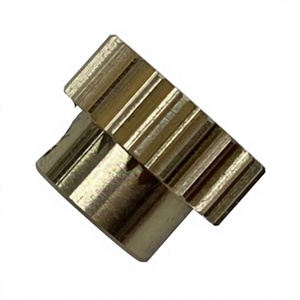 Ensemble de pièces métalliques usinées sur mesure (arbres, brides, plaques, supports) - Product Image 4