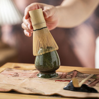 Fouet à matcha en bambou gravé sur mesure, style Japandi, fouet cérémoniel droit en bambou violet Zhen