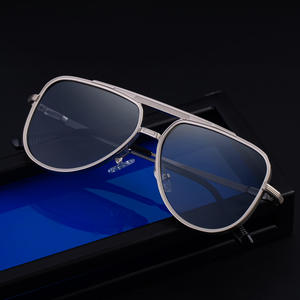 Lunettes de soleil aviateur de luxe pour hommes, monture dorée, lentille PC, protection UV400, avec charnières à ressort, emballage en boîte, Ksl 98292 - Product Image 5