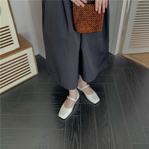 Chaussures plates Mary Jane en cuir à <span class=keywords><strong>talon</strong></span> moyen pour femmes, vente en gros d'usine - Product Image 4