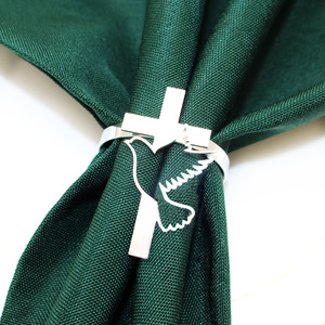 Rond de serviette de communion en métal plaqué or évidé Peace Pigeon Cross Shape Rond de serviette en forme de croix Vente en gros <span class=keywords><strong>pas</strong></span> <span class=keywords><strong>cher</strong></span> - Product Image 5