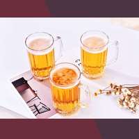 Vente en gros verres à bière en plastique transparent de 500 ml en acrylique polycarbonate incassable personnalisé chopes à bière avec poignée en acrylique