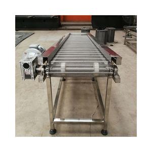 مصدر الشركة المصنعة المخصصة SUS316 ارتداء دليل موثوق به الدجاج السمك الروبيان الكعكة النودلز الفورية شبكة الحزام الناقل - Product Image 3