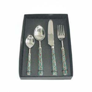 Ensemble de couverts en acier de haute qualité avec couleur de peinture émaillée peut être fait sur demande des acheteurs ensemble de dîner de 4 pièces de vaisselle - Product Image 1