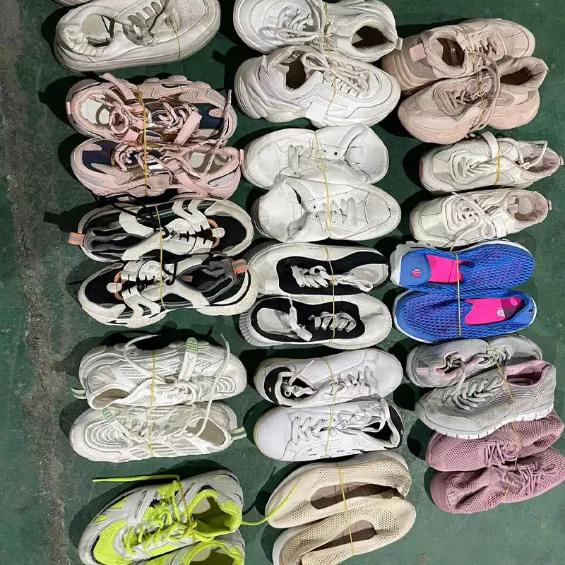 Scarpe di seconda mano scarpe usate originali balle per bambini e adulti