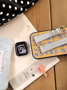 Cinturino in Pelle Denim con Motivo a Stelle per <span class=keywords><strong>Apple</strong></span> <span class=keywords><strong>Watch</strong></span> 41 45 49mm Compatibile con Serie 11 10 9 <span class=keywords><strong>8</strong></span> <span class=keywords><strong>7</strong></span> 6 SE Cinturino Elegante - Product Image 6