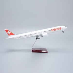Modèle d'avion simulé Boeing B777 Swiss Airlines à l'échelle 1/157, 47 cm, avion de ligne d'aviation civile avec lumières et train d'atterrissage - Product Image 4