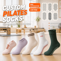 Chaussettes d'Halloween en coton peigné de qualité supérieure - Chaussettes festives originales respirantes et durables - Motifs colorés de chauves-souris et d'araignées