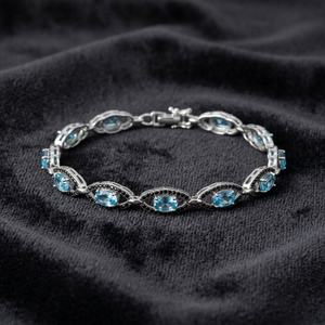 Bracelet de luxe exquis en argent sterling 925 plaqué rhodium avec cristaux bleu ciel et halo en spirale de zirconium cubique noir pour fête de fiançailles - Product Image 6