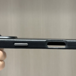 Yubo da bán buôn Cá nhân hoá sáp dầu da trường hợp điện thoại sang trọng bò da trường hợp đối với iPhone 14 15 16 Pro Max - Product Image 5