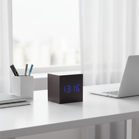 EMAF Chine Horloge de table électronique miniature bon marché en bois cube LED numérique Affichage de l'heure Cadeau promotionnel de bureau pour enfants