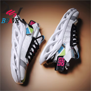 Wholesale Casual Fashion Running Sport Gold Men Shoes - Product Image 5