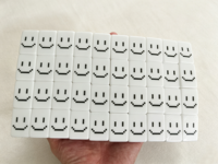 Ensemble de Mahjong américain populaire à thème Pixel Brick, avec tuiles graphiques distinctes pour les loisirs intérieurs et les fournitures de divertissement familial
