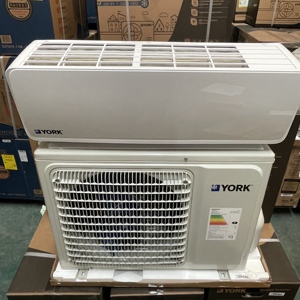 Climatiseur mural split haute qualité 12k BTU 1.5HP à fréquence fixe, mode refroidissement uniquement, R410A, mode silencieux - Product Image 4