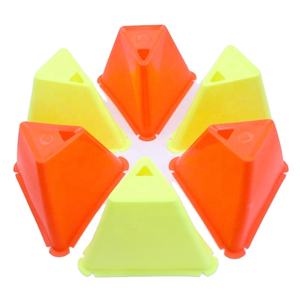 サッカーカスタムロゴ安いノベルティフラット折りたたみ式トライアングルディスクPe交通速度敏捷性スポーツトレーニングサッカーコーン - Product Image 2