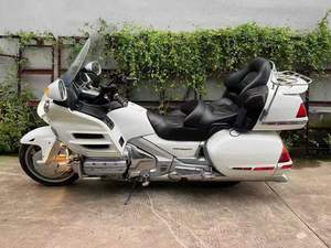 Motocicleta Honda de Segunda Mano para Viajes y Deportes, 1800cc de Cilindrada, Motor sin Escobillas, Velocidad de 80km/h, Hecha en Japón - Product Image 3