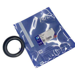 り 4613831 Oil Seal For Hitachi ZX200 Excavator Travel Motor