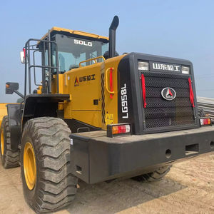 Machine de terrassement lourde d'occasion pour chargeur frontal LG958F modèle 2016, moteur 168KW, capacité 16800-17000kg, avec roulement et boîte de vitesses - Product Image 1