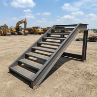 Escalier moderne à double poutre latérale en acier inoxydable pour extérieur, avec marches en acier, à prix avantageux